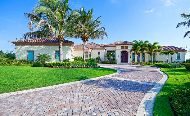 Best Residential Driveway Paver Services  in Plattsmouth, NE